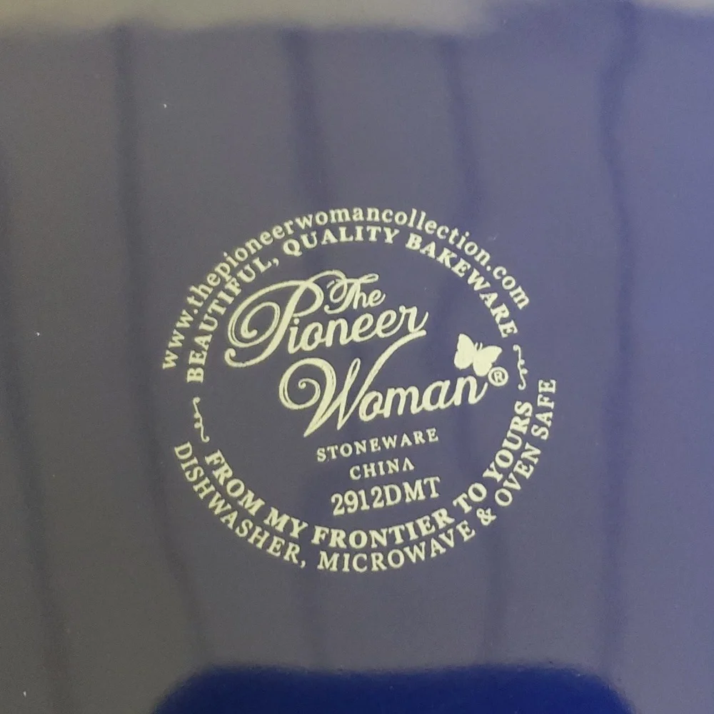 Pioneer Woman Celia 9 inch Pie Pan Blue Floral - Picture 3 of 3